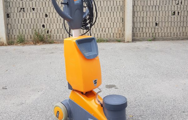 Cireuse PRO TASKI Ergodisc 200